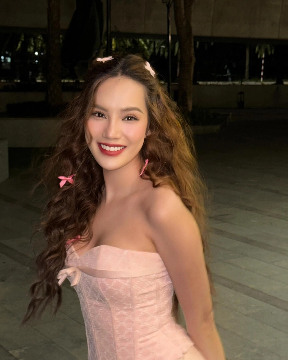 Ảnh gái đẹp 12 tuổi và nét đáng yêu của tuổi học trò