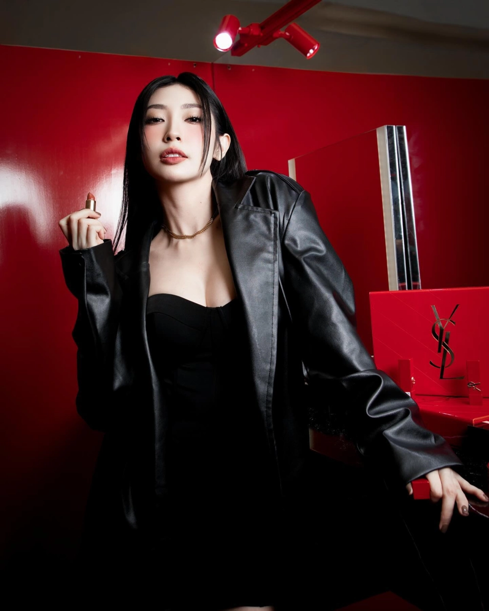 Ảnh gái xinh 13 tuổi và vẻ đẹp trong trẻo, dễ thương