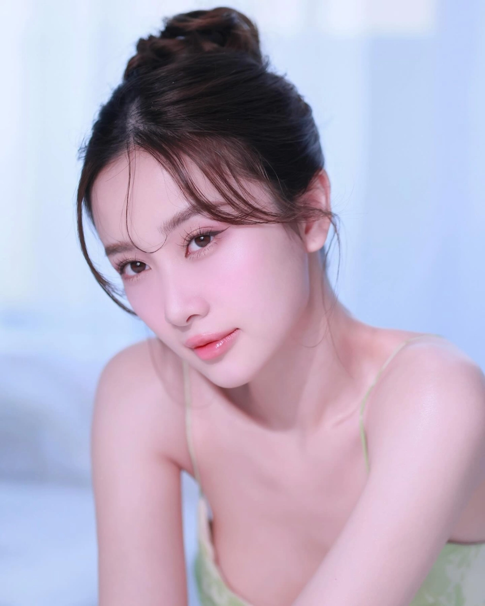 Ảnh gái xinh 2002 và vẻ đẹp ngọt ngào, quyến rũ