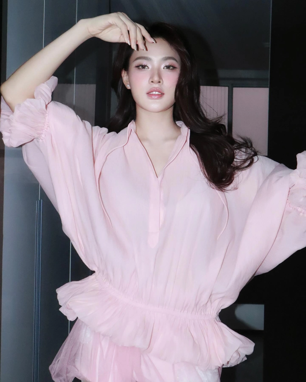 Hình nền gái xinh 4k HD sắc nét, sống động