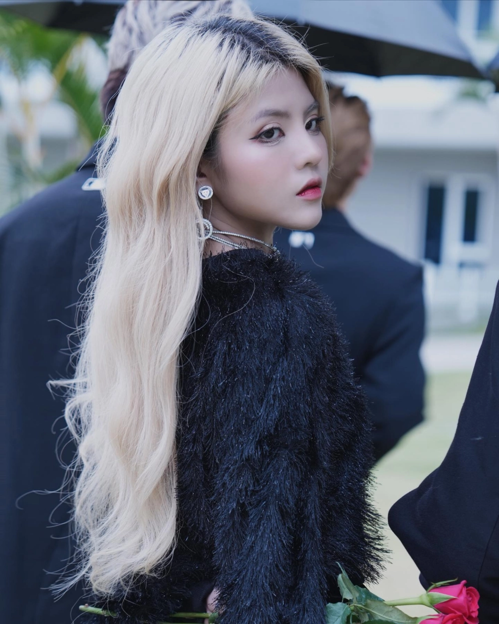 Avatar cô gái đẹp và thần thái đầy cuốn hút