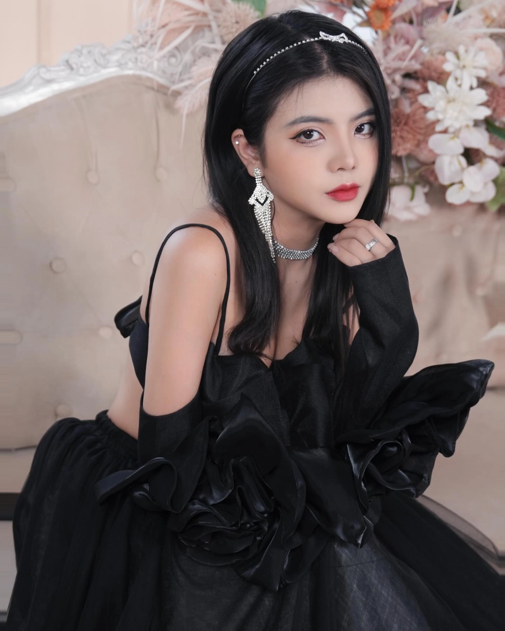 Avatar cô gái anime cute, ngầu và cá tính nhất