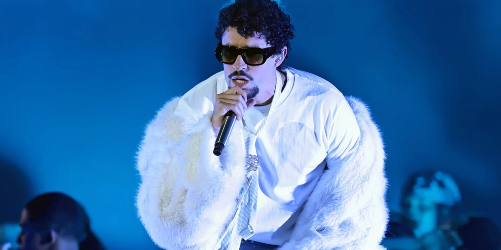 Eoo Bad Bunny giai điệu cuốn hút giới trẻ toàn cầu