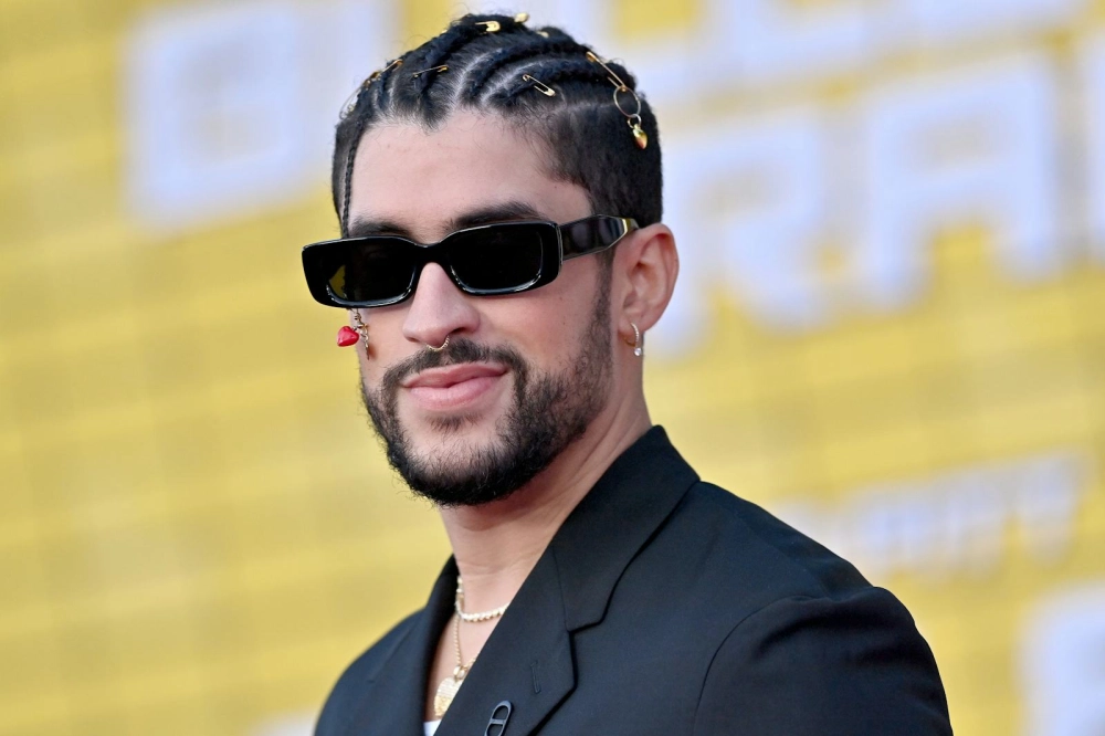 Bad Bunny debi tirar mas fotos ca khúc ấn tượng mới