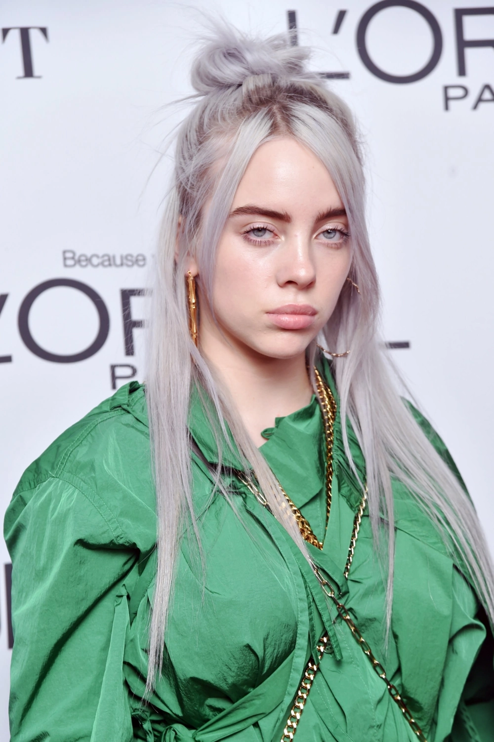 Billie Eilish lover câu chuyện tình yêu gây tò mò
