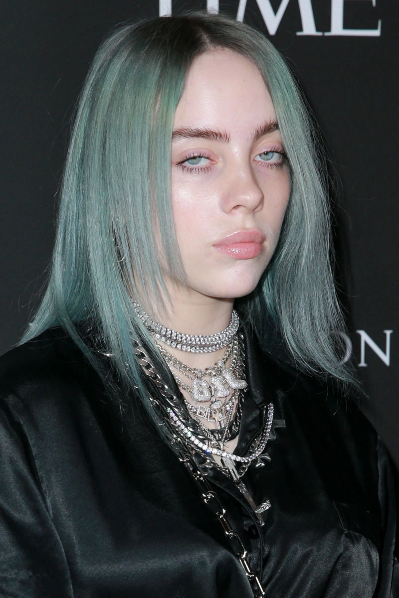 Blue Billie Eilish ca khúc mang âm hưởng sâu lắng