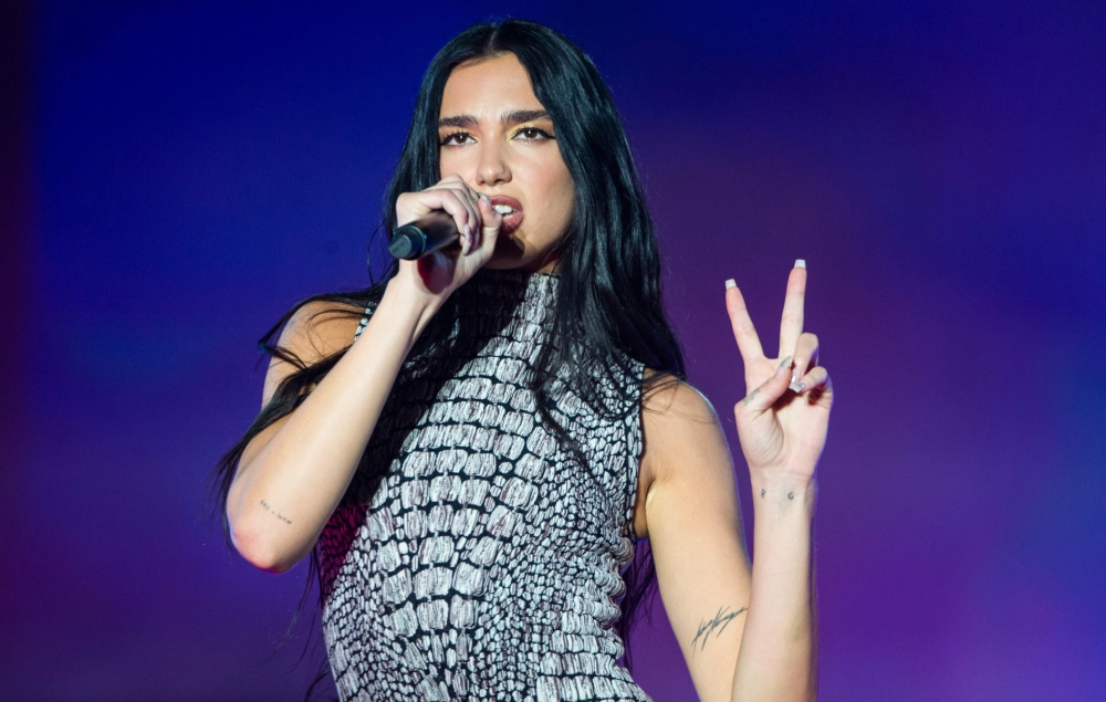 Song Dua Lipa bản nhạc pop đầy cuốn hút người nghe
