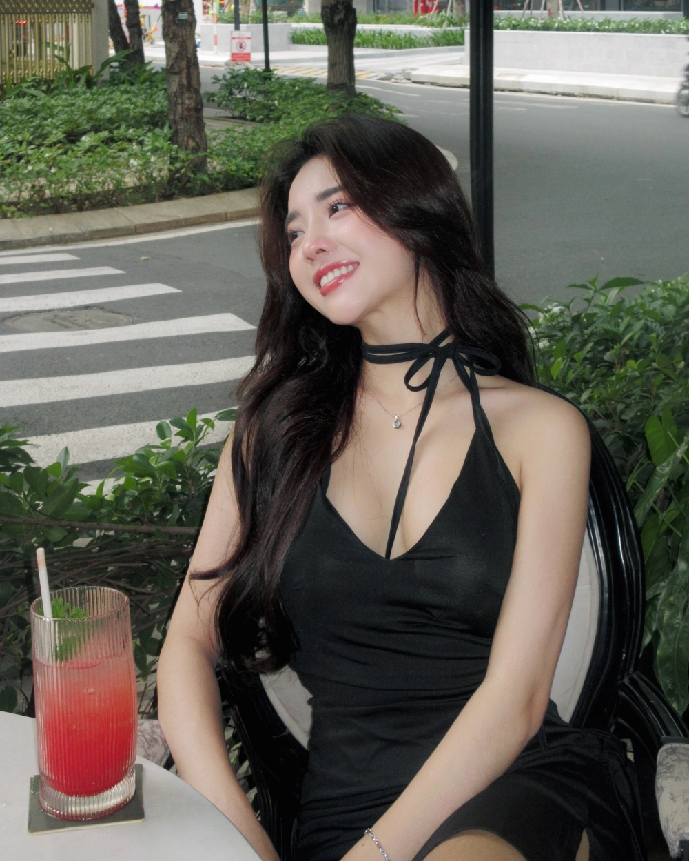 Cô em gái đáng yêu và những khoảnh khắc đời thường