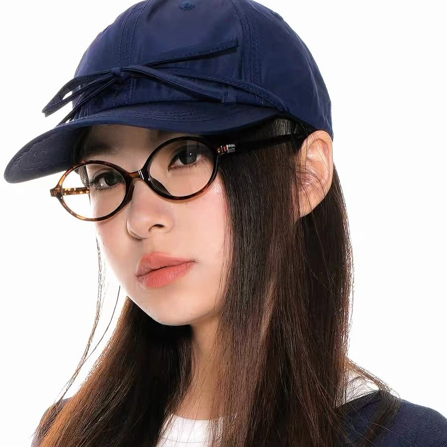 Ảnh gái xinh cute đeo kính chuẩn phong cách Ulzzang