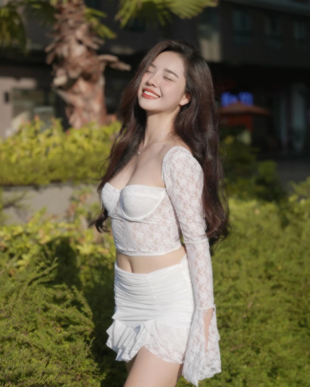 Gái xinh cởi đồ