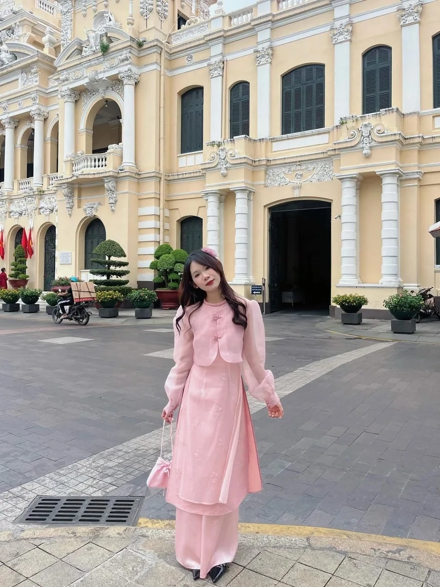 Gái mặc áo dài đẹp và nét đẹp duyên dáng của người phụ nữ Việt