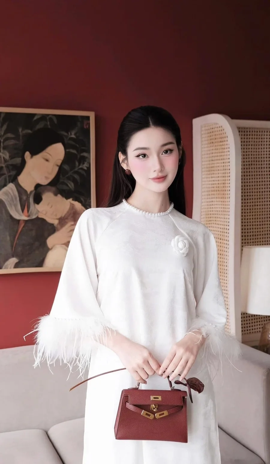 Ảnh cô gái áo dài trắng sexy vừa tinh khôi vừa gợi cảm