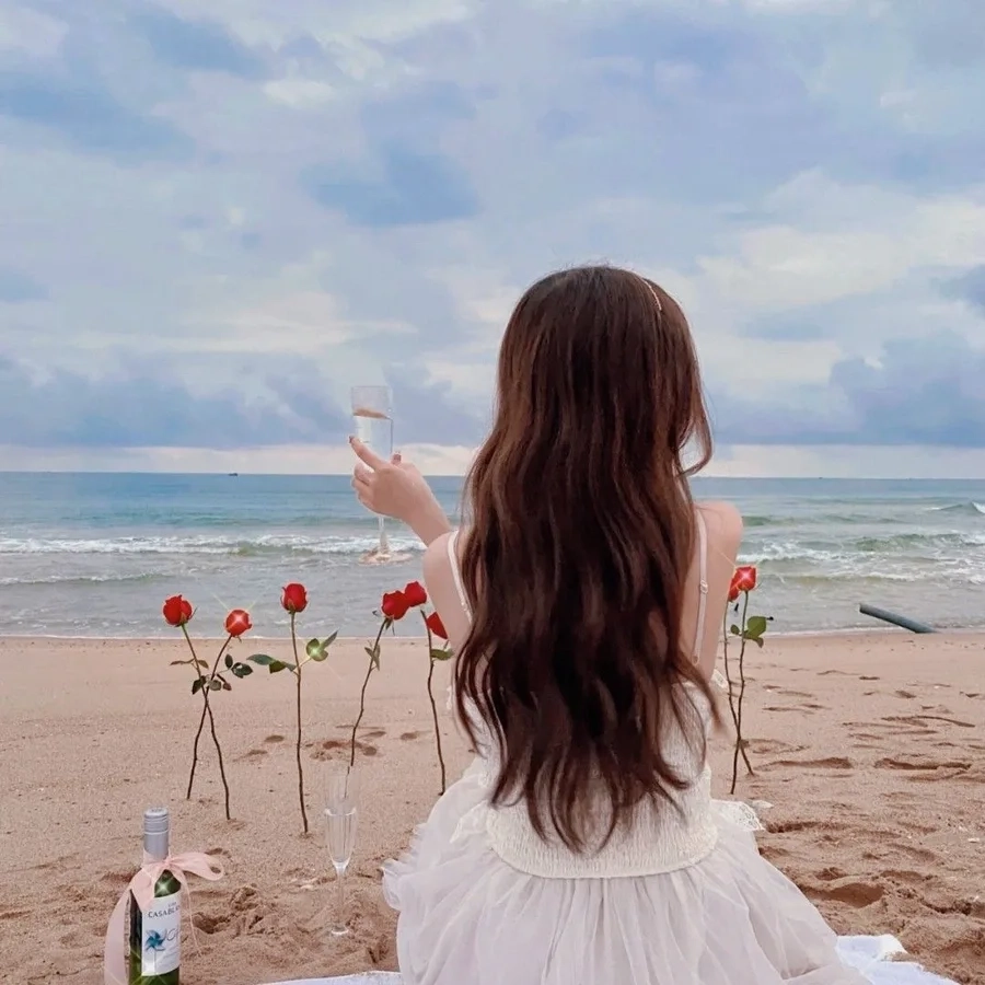 Ảnh gái cute bikini và vóc dáng nóng bỏng, đáng yêu