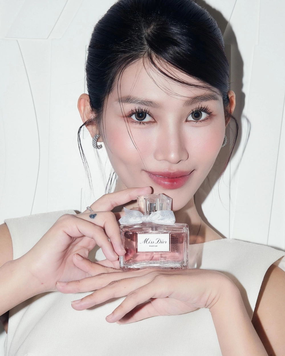 App live stream gái xinh nơi hội tụ của các hot idol