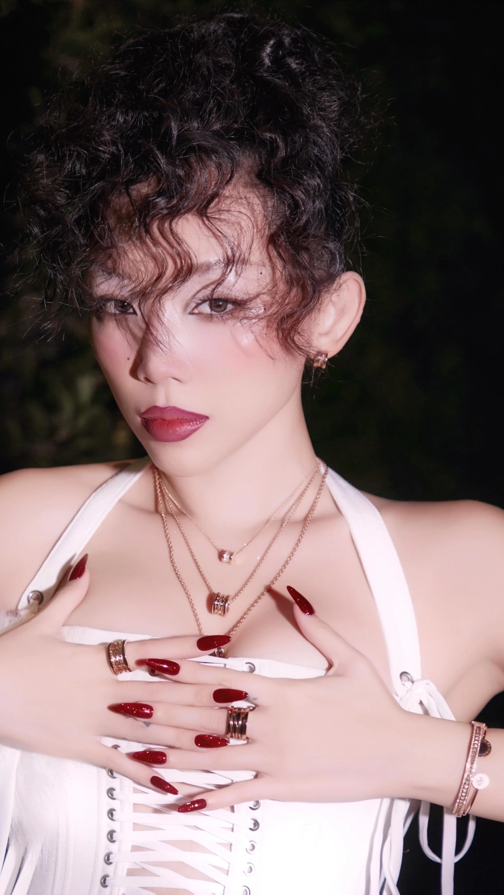 Ảnh gái xinh tóc ngắn cute và vẻ đẹp kẹo ngọt đốn tim