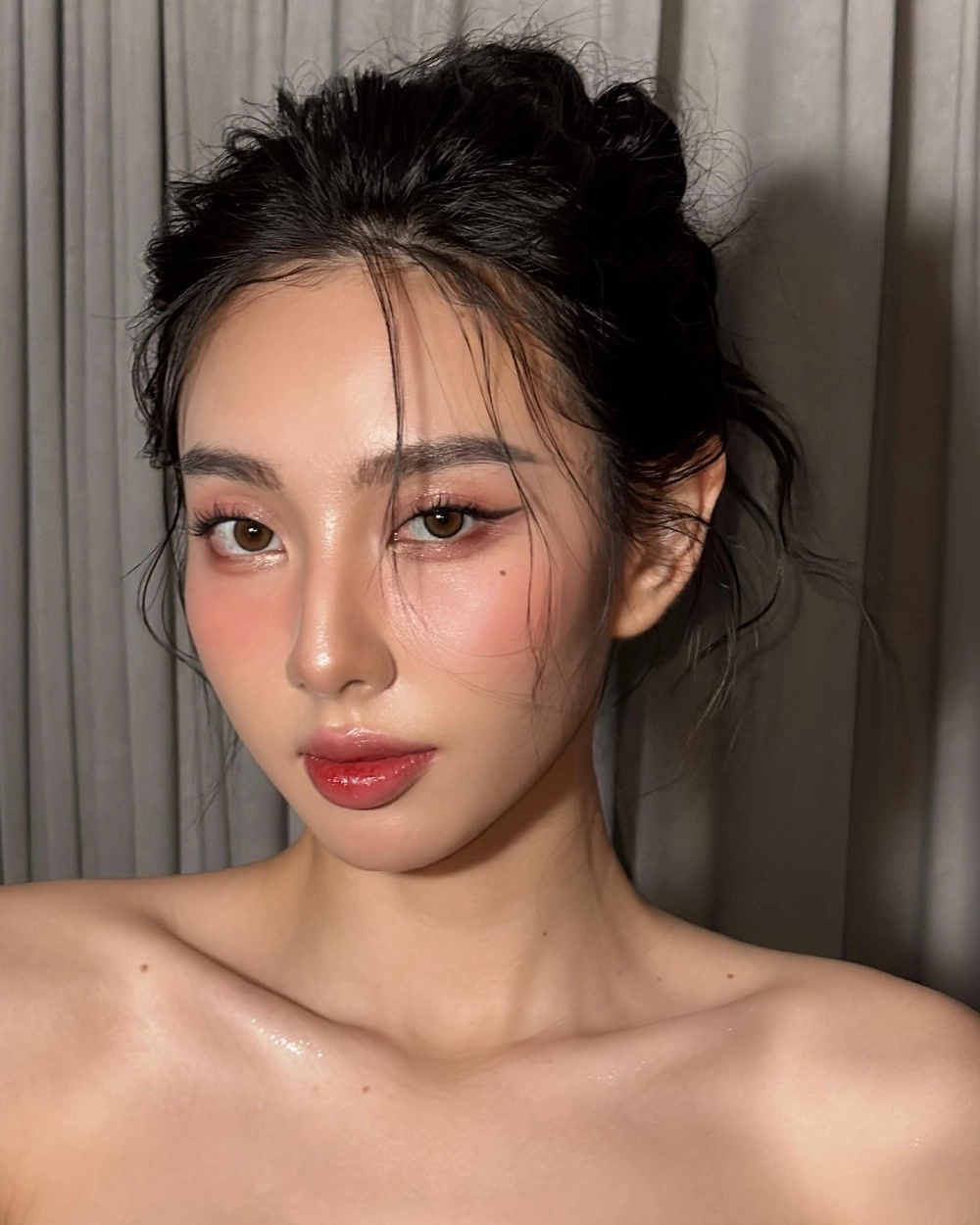 Cute hình ảnh gái đẹp tóc dài và vẻ đẹp nàng thơ lãng mạn