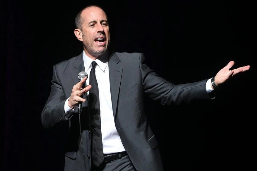 Ảnh Jerry Seinfeld ghi lại khoảnh khắc đời thường và sân khấu