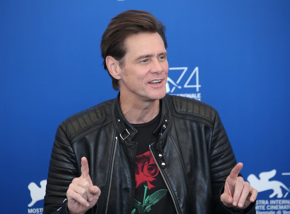 Bạn gái Jim Carrey luôn thu hút sự quan tâm của người hâm mộ