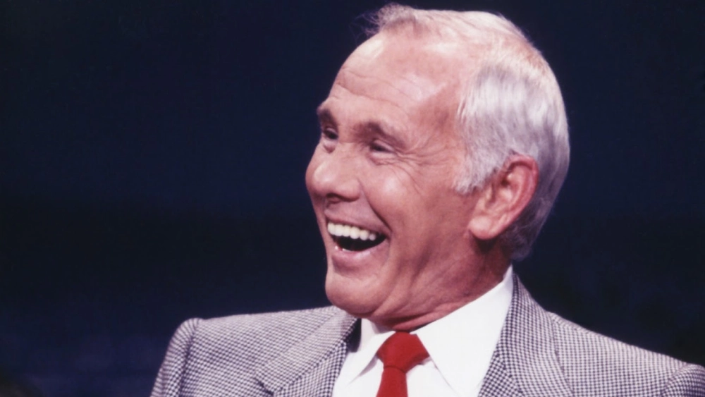Phong cách Johnny Carson lịch lãm đậm chất riêng