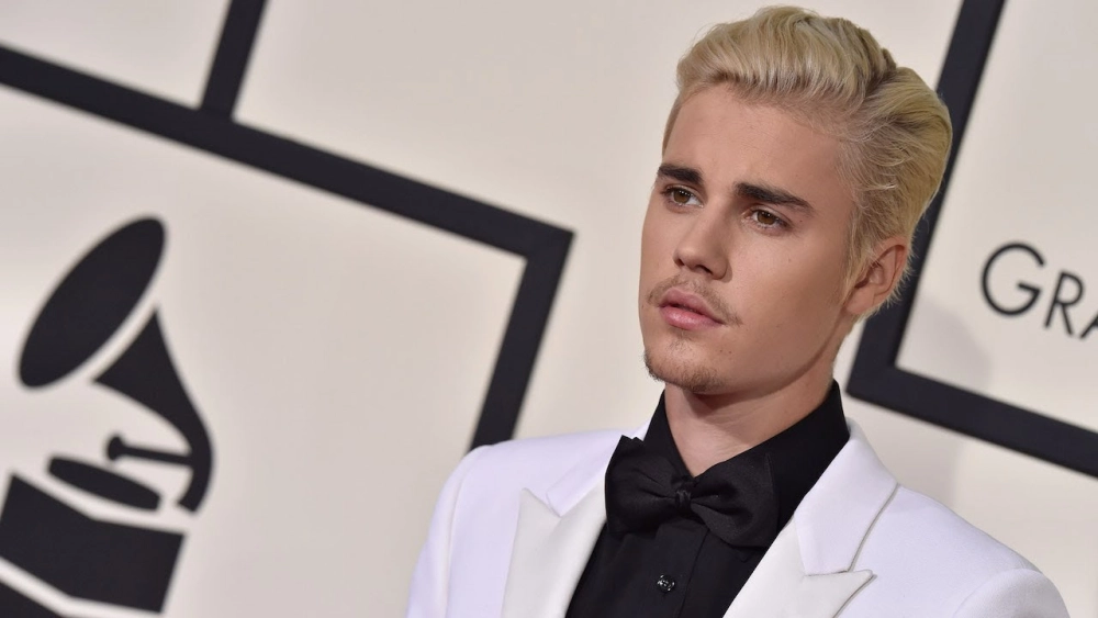 Sorry Justin Bieber bản hit làm mưa làm gió toàn cầu