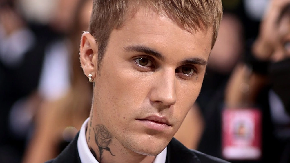 News Justin Bieber cập nhật đời sống và sự nghiệp