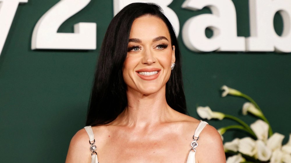 Dark horse Katy Perry màn kết hợp đầy cuốn hút