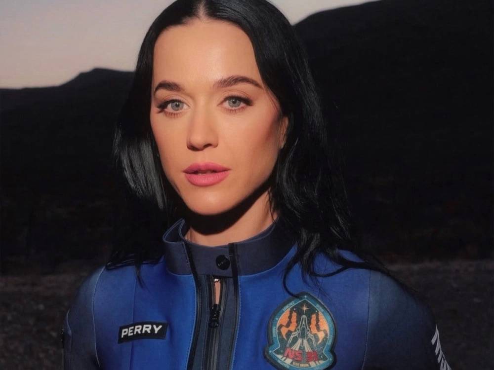 The roar Katy Perry bản hit vang dội thế giới