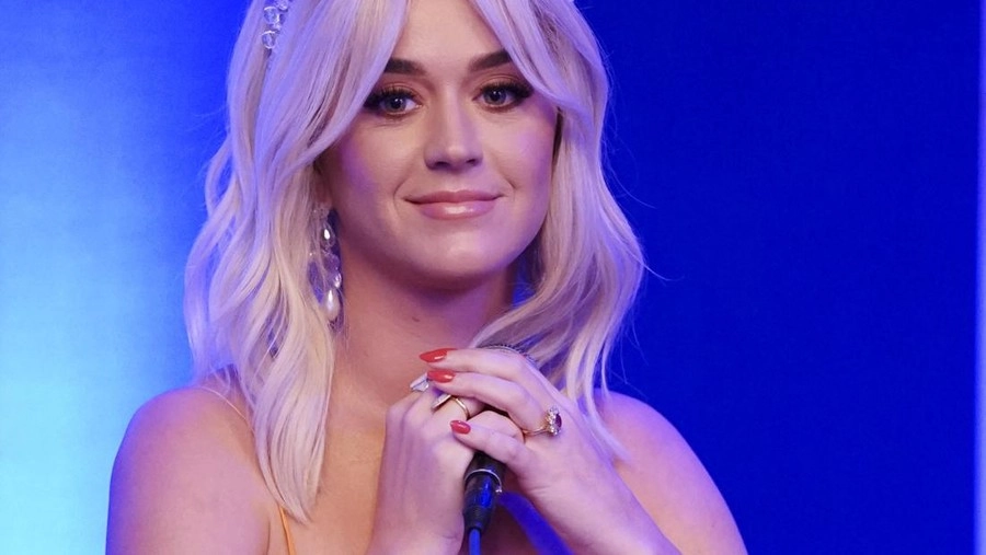 Katy Perry nữ ca sĩ với phong cách táo bạo