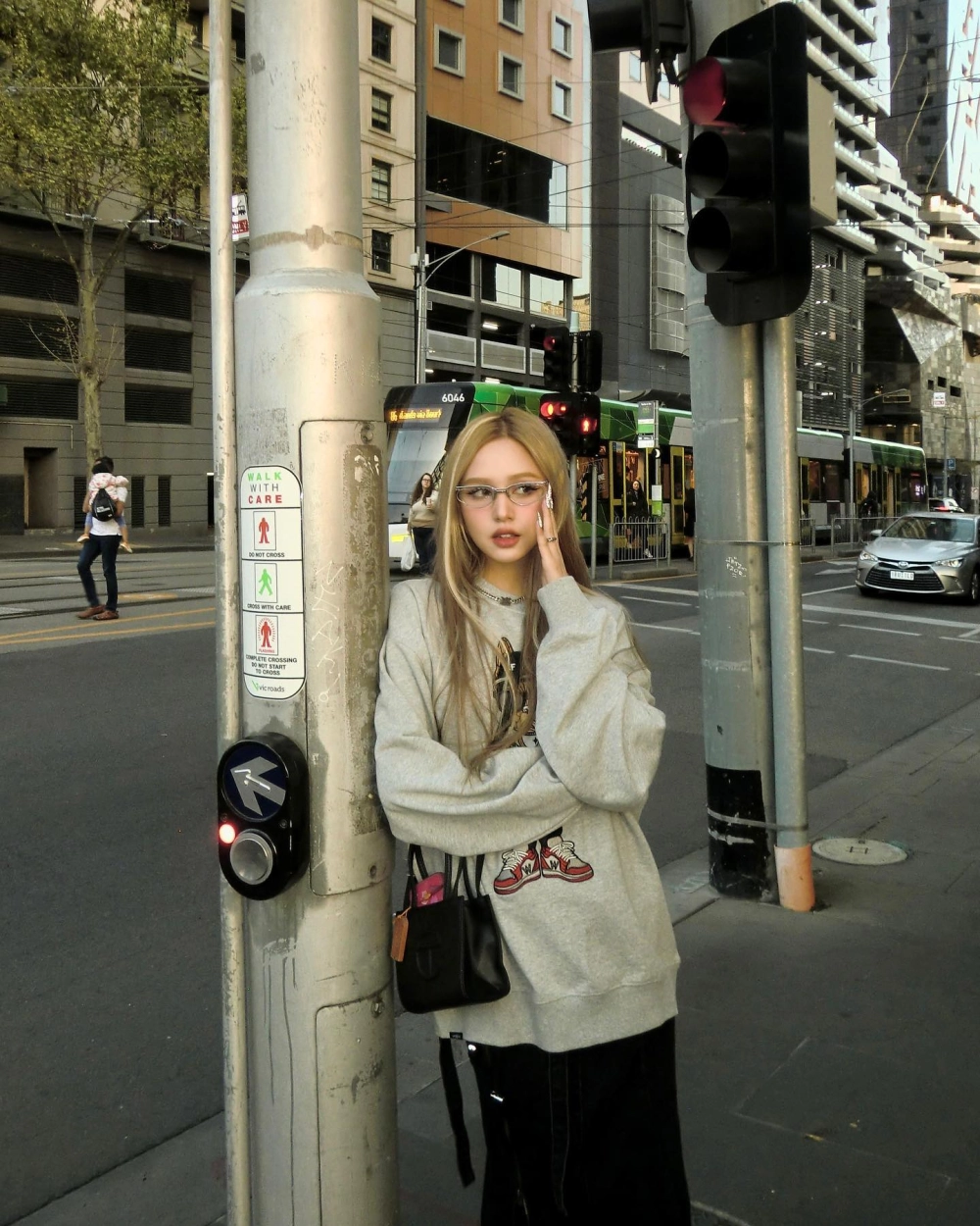 Ảnh cô gái dễ thương trong bộ váy công chúa