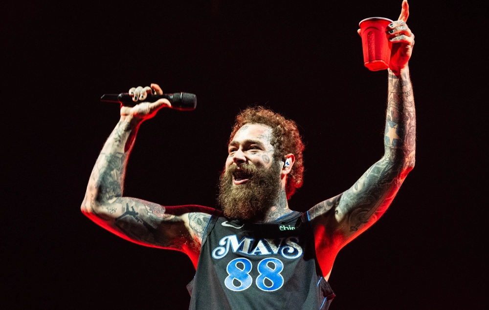 Circles Post Malone bản hit vang danh toàn cầu