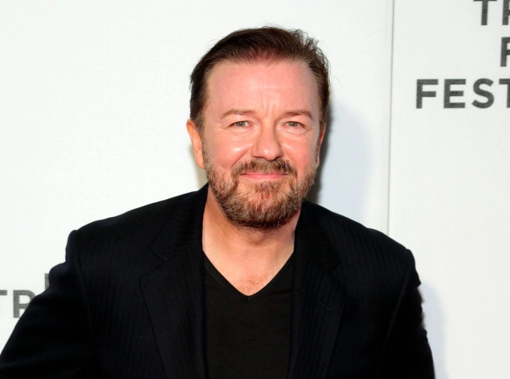 Ảnh Ricky Gervais lưu giữ khoảnh khắc đời thường và sân khấu
