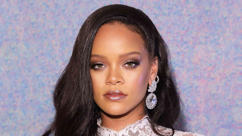 Rihanna love on the brain nhạc phẩm tình yêu bất hủ