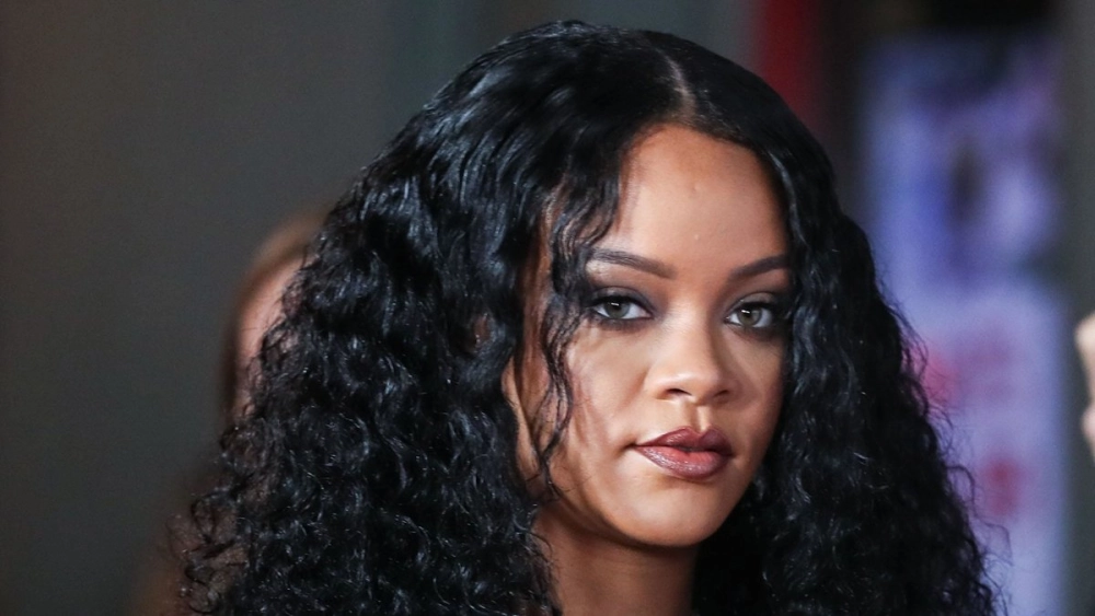 Net worth of Rihanna khối tài sản khổng lồ gây choáng