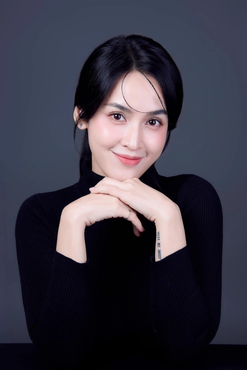 Tải ảnh gái xinh đẹp về máy chỉ với một cú nhấp chuột