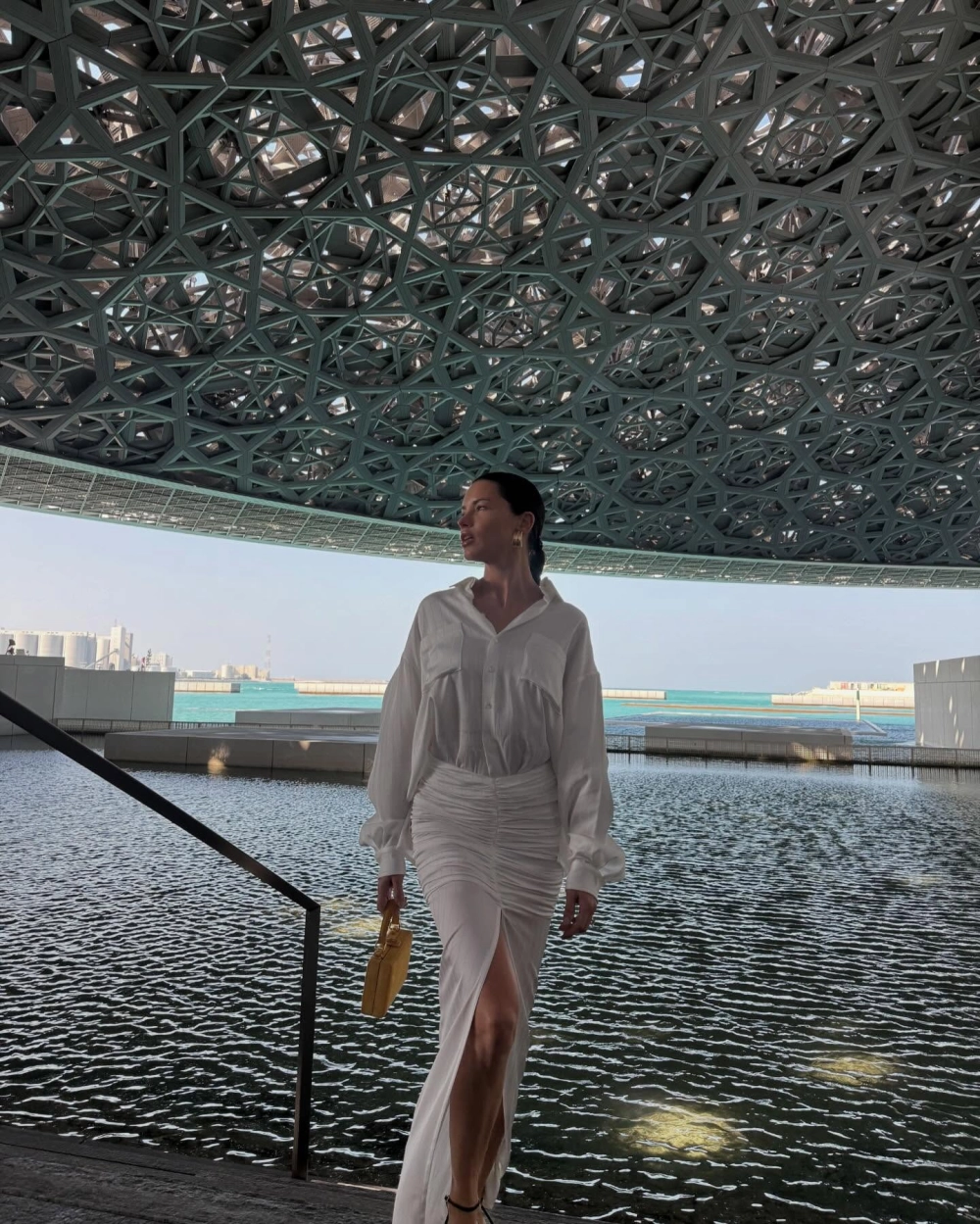 Model Adriana Lima gương mặt huyền thoại của Victoria Secret