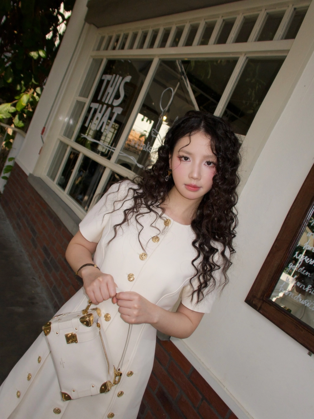 Nhạc Amee đa dạng từ ballad nhẹ nhàng đến pop hiện đại