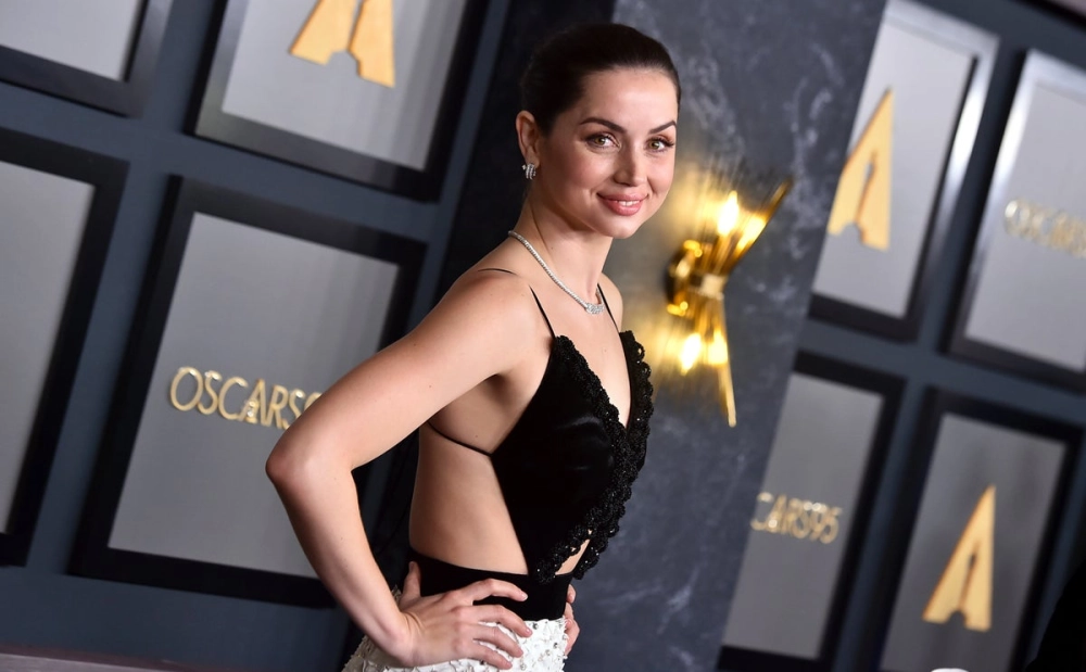 Ana de Armas movies hé lộ vai diễn bùng nổ trong năm 2025