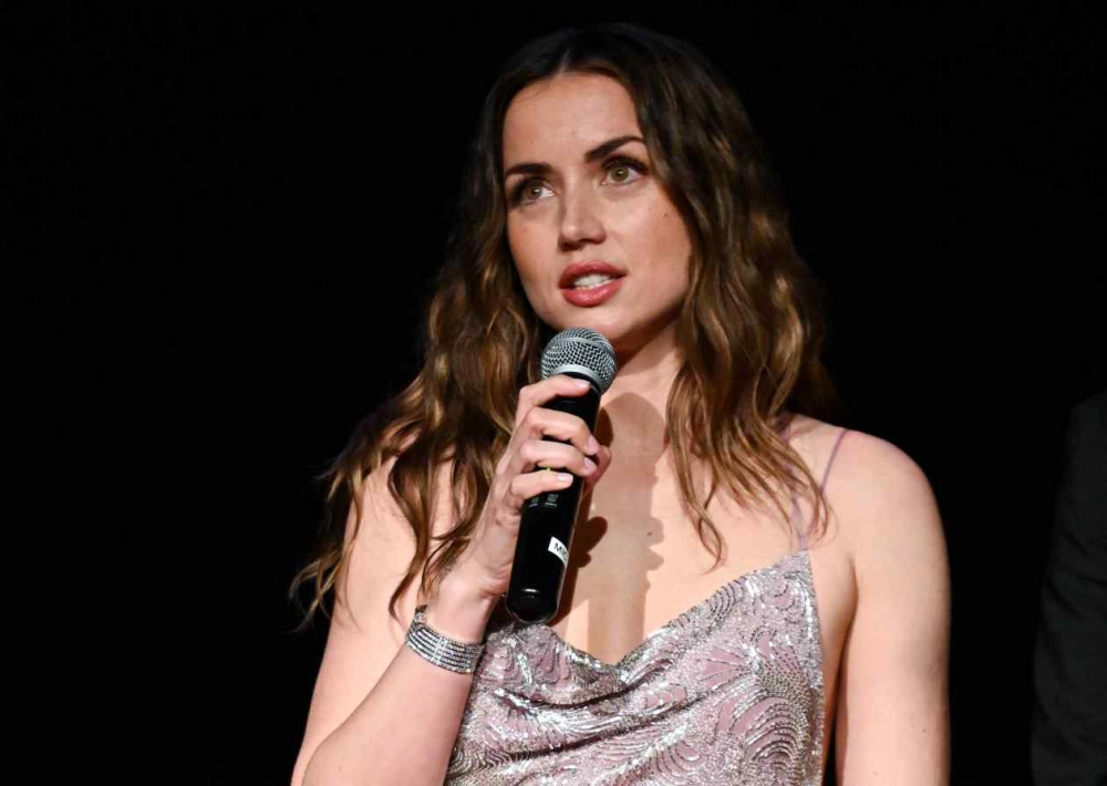 Blade Runner Ana de Armas trở thành biểu tượng nhan sắc tương lai