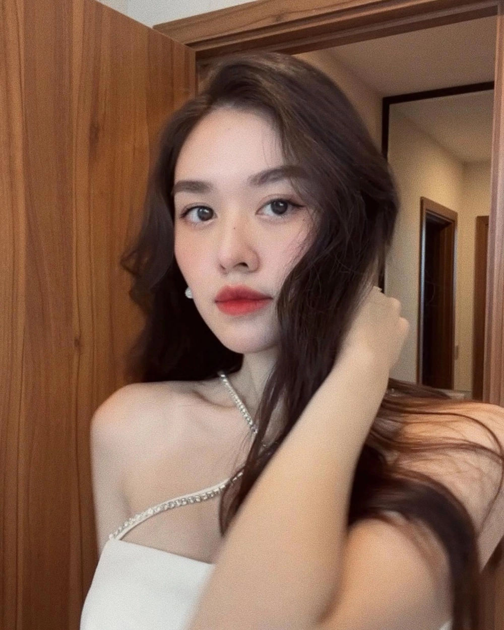 Gái Nga Instagram và vẻ đẹp lai Tây đầy cuốn hút