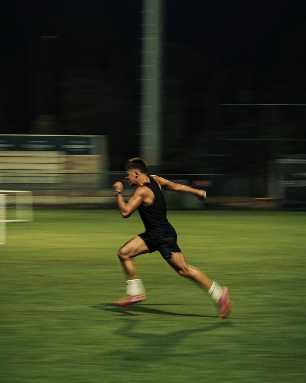 Arda Guler ảnh đẹp lan tỏa sức hút của ngôi sao trẻ