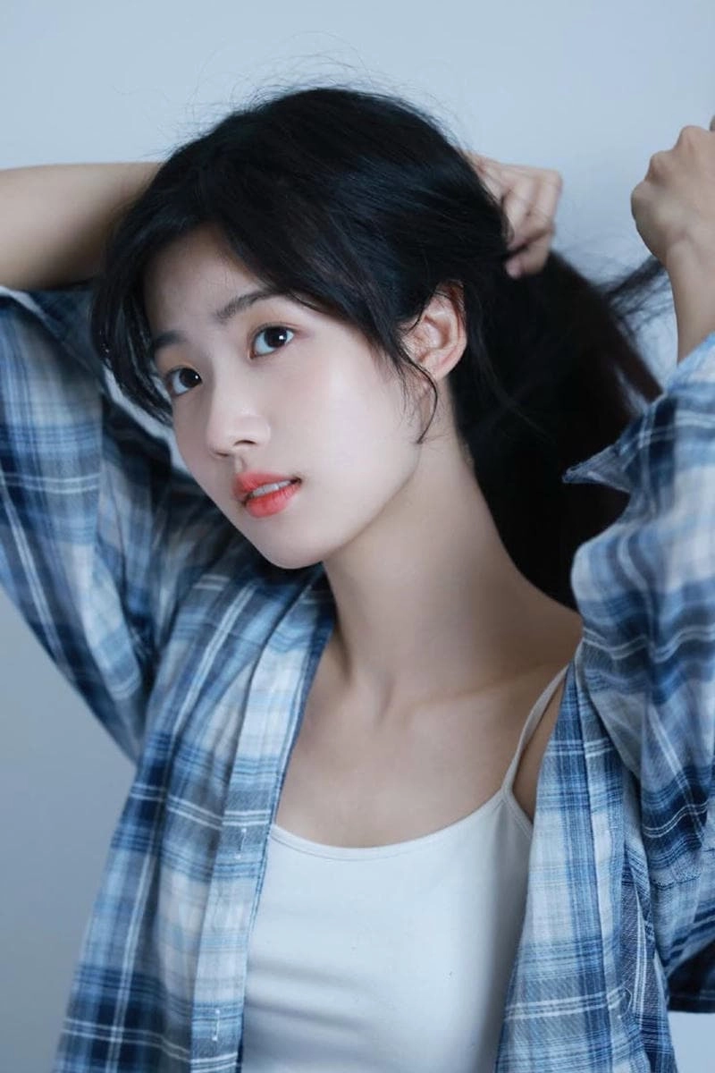 Biến ảnh gái đẹp làm avatar thành điểm nhấn ấn tượng