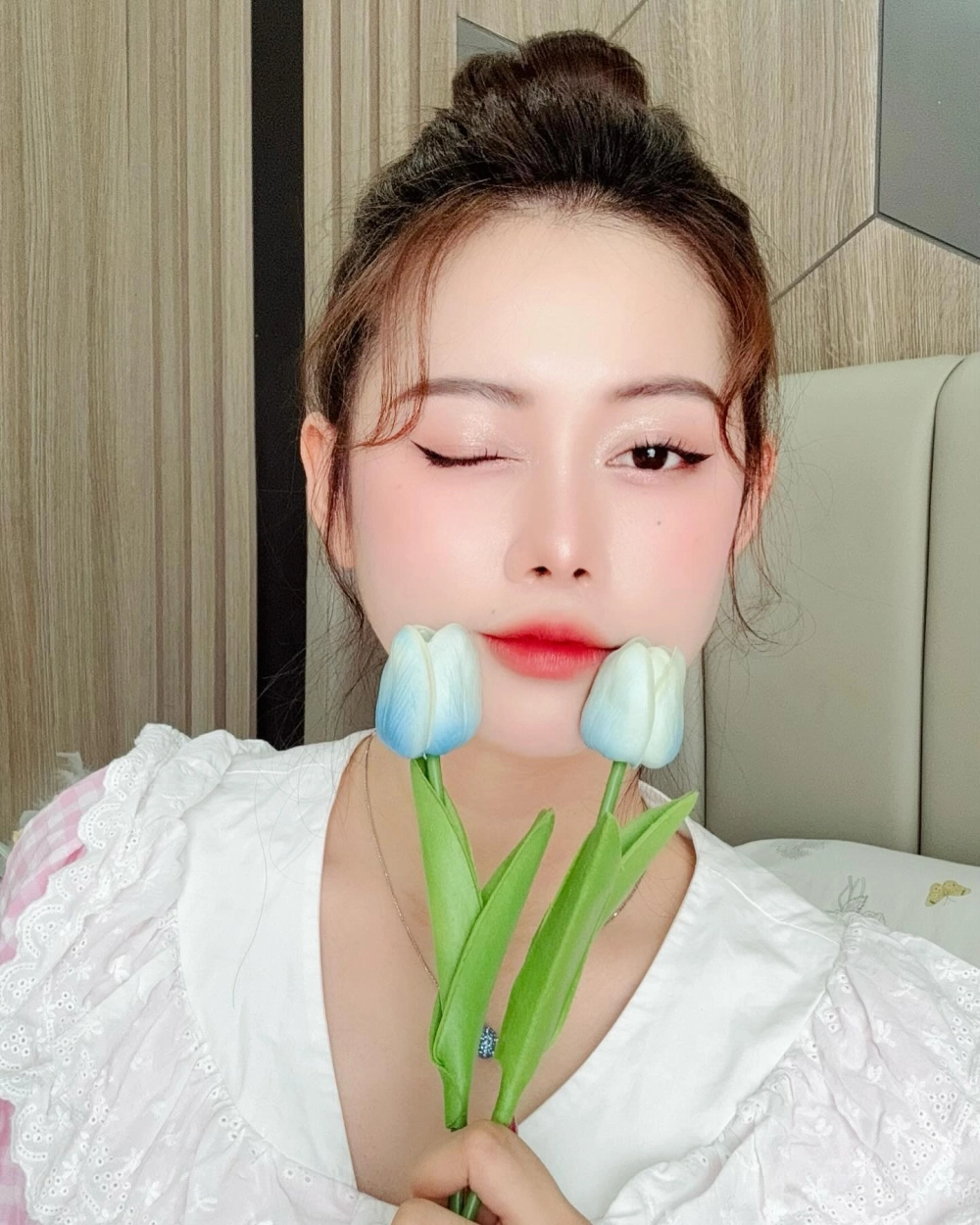 Gái xinh avatar và những hình ảnh đại diện triệu tim