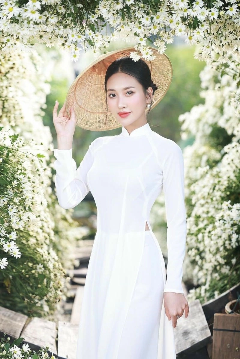 Học cách phát âm chuẩn và chọn áo dài pronunciation