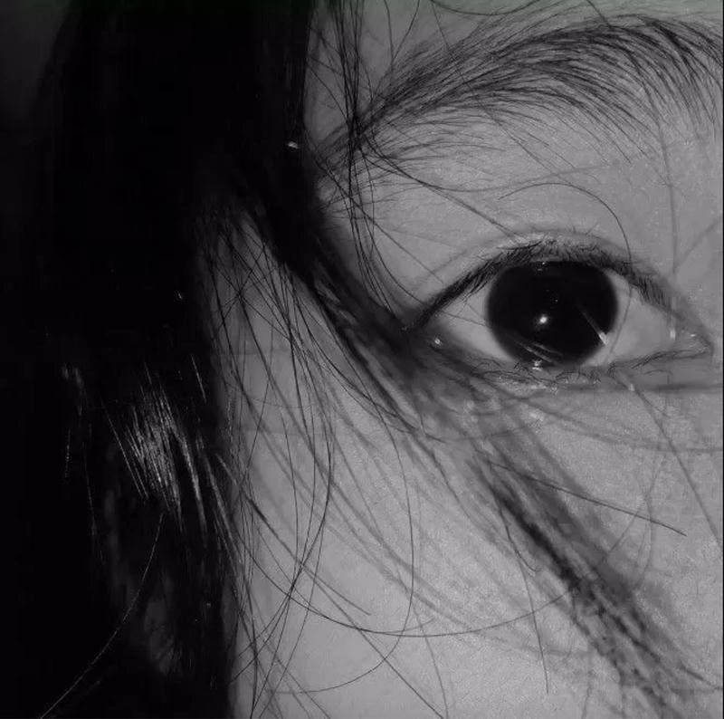 Thể hiện phong cách với avatar buồn nam ngầu mạnh mẽ