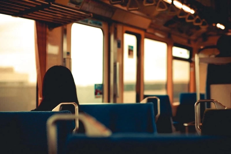 Tận hưởng avatar ảnh anime buồn cô đơn cực chill