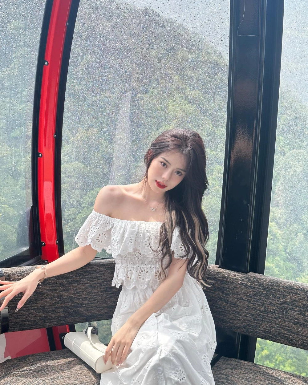 Ảnh avatar đẹp cho con gái để làm mới trang cá nhân