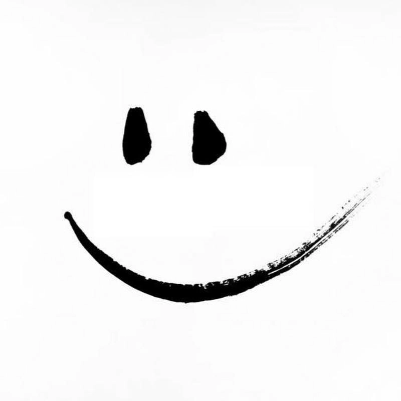 Thử ngay avatar hình mặt cười trắng đen cute đáng yêu