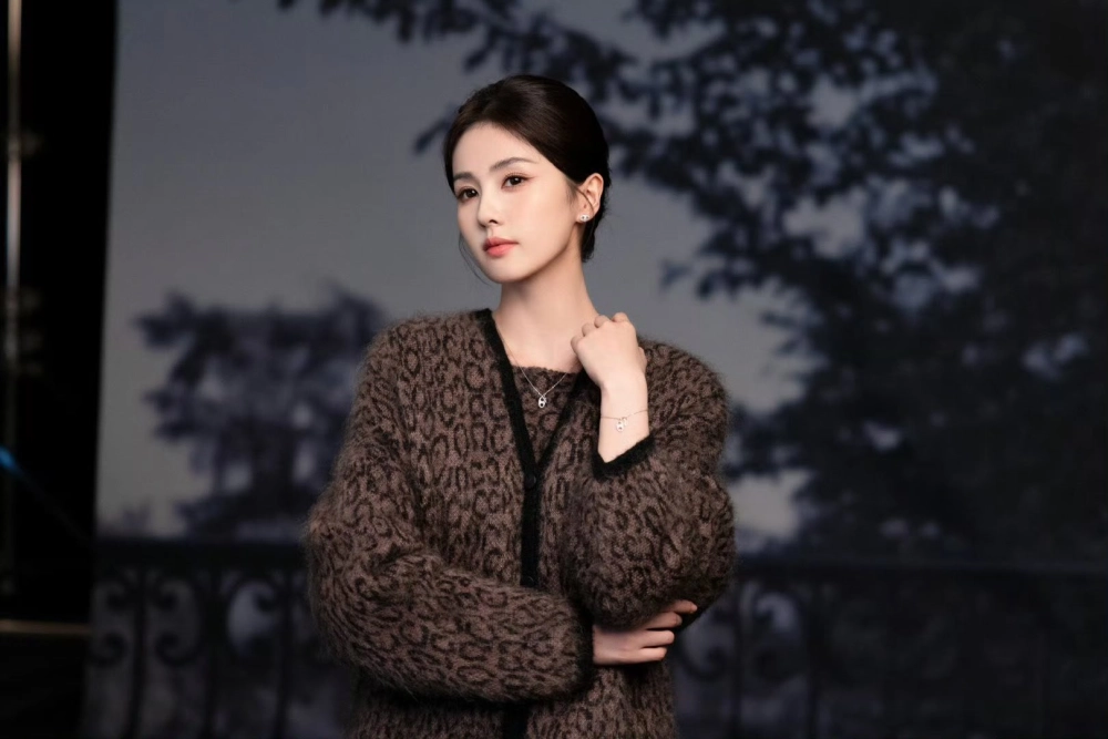 Bạch Lộc phim đa dạng thể loại từ cổ trang đến hiện đại