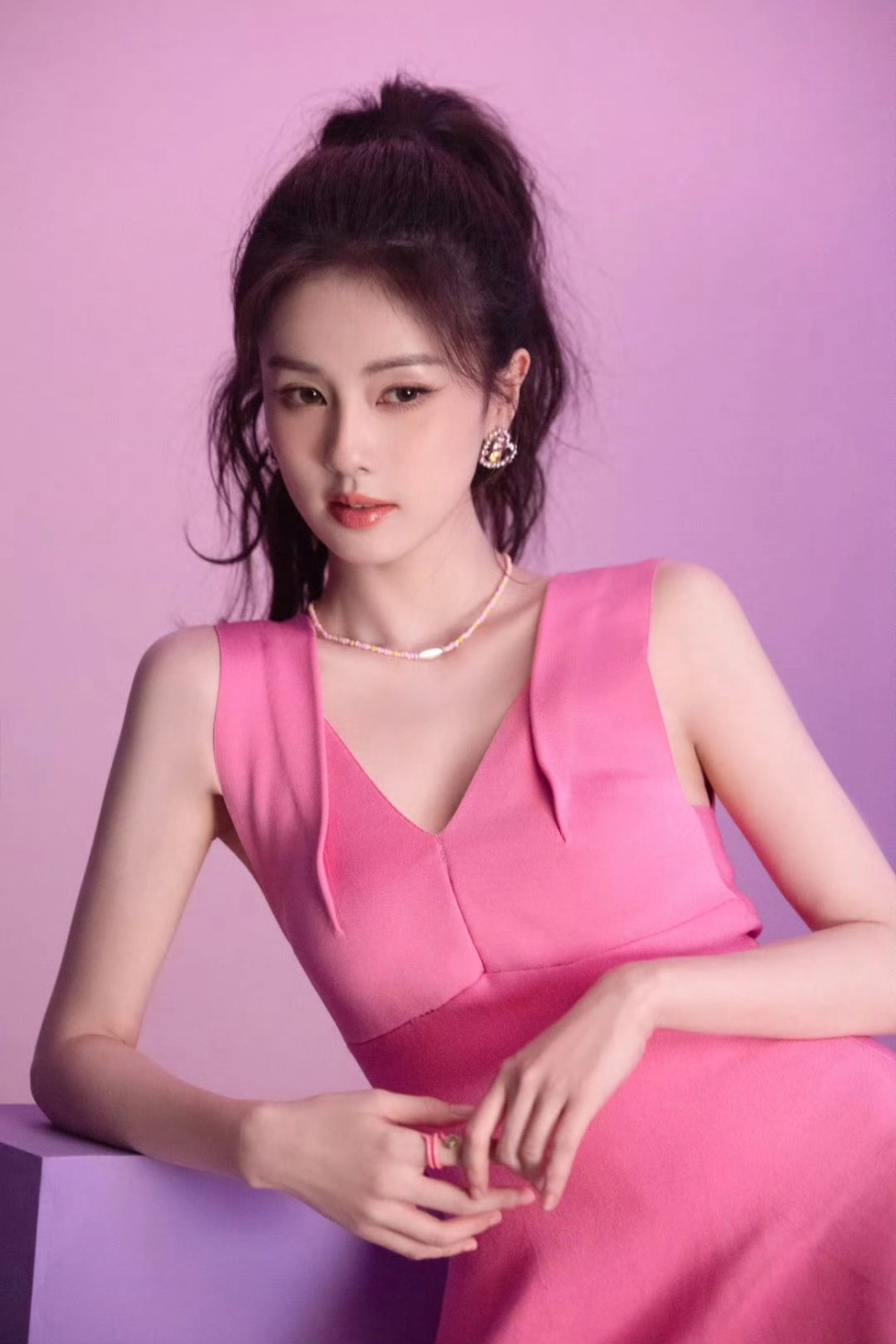 Bạch Lộc hẹn hò tin đồn tình cảm khiến fan xôn xao