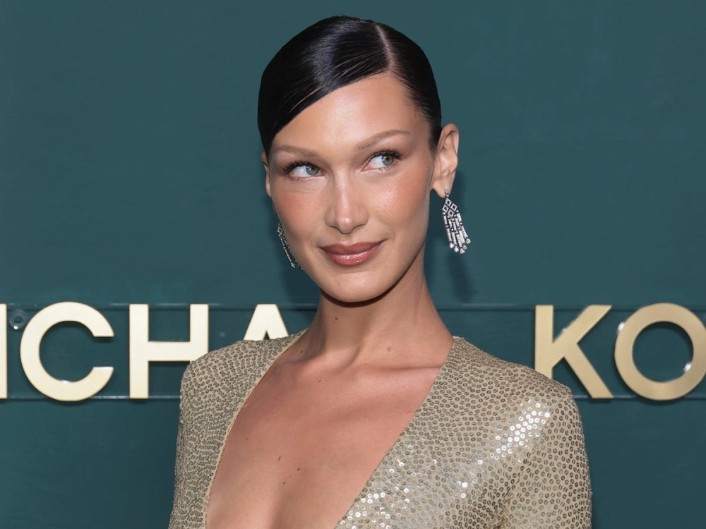 Bella Hadid perfume dòng nước hoa được yêu thích rộng rãi